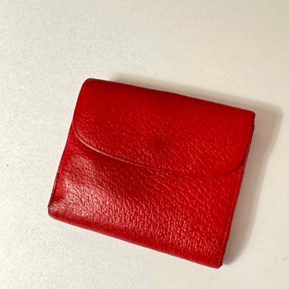 Gucci Red Leather Women's Wallet - Picture 2 of 15